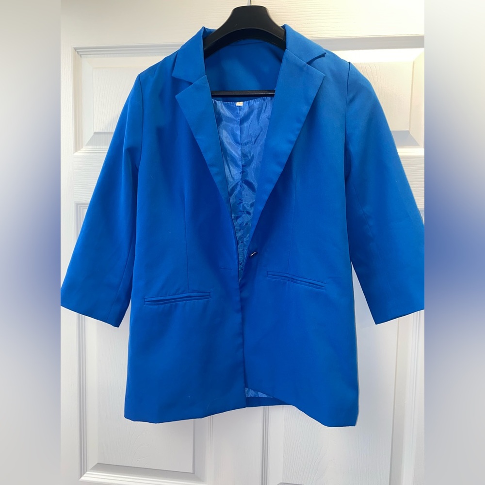 SHEIN blazer with 3/4 sleeves.